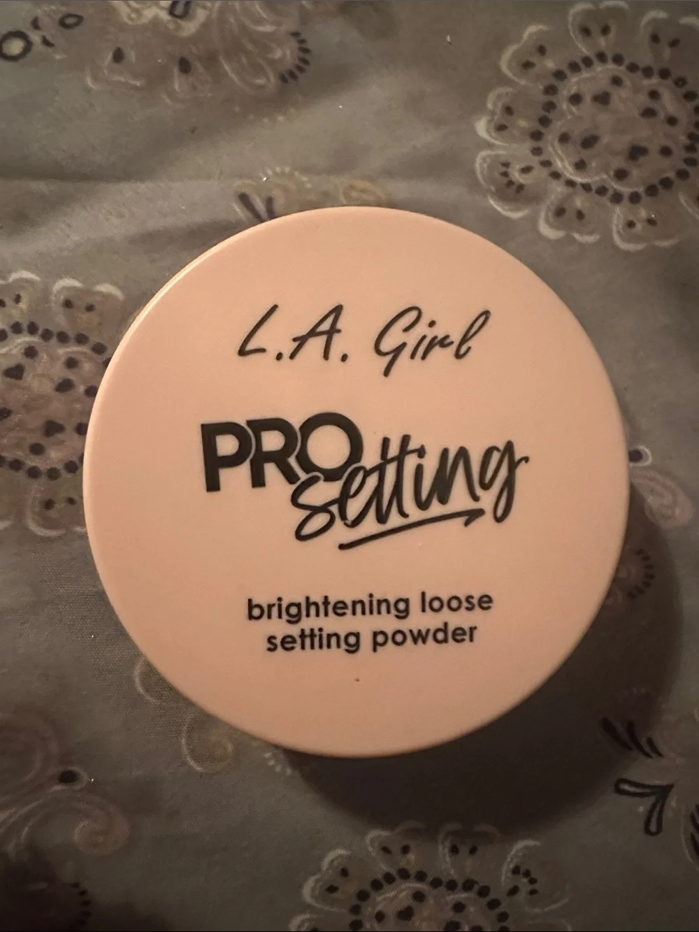 Pro Setting Brightening Loose Setting Powder — Pink